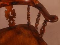 Very Good 19th Century Broad Arm Yew Windsor Chair (5 of 10) Very Good 19th Century Broad Arm Yew Windsor Chair (5 of 10)