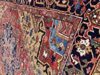 Antique Heriz Carpet 3.20m x 2.37m (5 of 10) Antique Heriz Carpet 3.20m x 2.37m (5 of 10)
