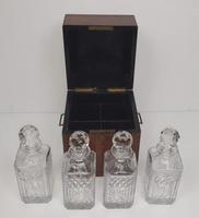 19th Century Brass Bound Burr Walnut Decanter Box (6 of 6) 19th Century Brass Bound Burr Walnut Decanter Box (6 of 6)