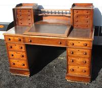 1900's Large Mahogany Dickens Desk with Leather inset (4 of 5) 1900's Large Mahogany Dickens Desk with Leather inset (4 of 5)