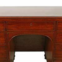 Georgian Mahogany Kneehole Table (7 of 8) Georgian Mahogany Kneehole Table (7 of 8)