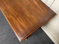 Fine Quality Writing Table (5 of 13) Fine Quality Writing Table (5 of 13)