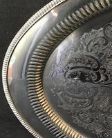 Large Oval Chased Silver Plated Butlers Tray (4 of 4) Large Oval Chased Silver Plated Butlers Tray (4 of 4)