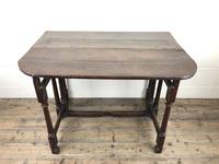 Early 18th Century Oak Gateleg Table (3 of 11) Early 18th Century Oak Gateleg Table (3 of 11)