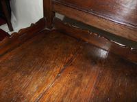 Early Welsh Oak Waincot Chair (11 of 12) Early Welsh Oak Waincot Chair (11 of 12)
