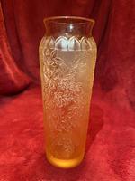 Lalique”Bourgainvillea” patten vase in Amber glass (5 of 5) Lalique”Bourgainvillea” patten vase in Amber glass (5 of 5)
