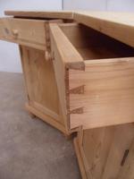 Square Pair of Antique Pine Victorian Bedside Cabinets to wax / paint (6 of 6) Square Pair of Antique Pine Victorian Bedside Cabinets to wax / paint (6 of 6)