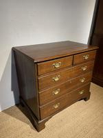 Small Georgian Oak Chest of Drawers (6 of 7) Small Georgian Oak Chest of Drawers (6 of 7)