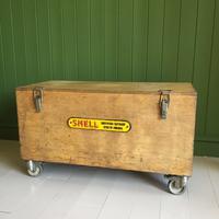VINTAGE Industrial CHEST Coffee Table Mid Century Old Wooden TRUNK Retro Storage Box + Castors (11 of 12) VINTAGE Industrial CHEST Coffee Table Mid Century Old Wooden TRUNK Retro Storage Box + Castors (11 of 12)