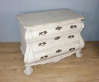 Bombé White Painted Chest of Drawers (6 of 9) Bombé White Painted Chest of Drawers (6 of 9)