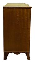 George III Mahogany & Satinwood Chest of Drawers (4 of 8) George III Mahogany & Satinwood Chest of Drawers (4 of 8)