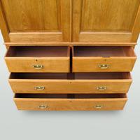 Ash Linen / Clothes Press (5 of 6) Ash Linen / Clothes Press (5 of 6)