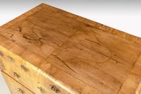 Queen Anne Period Chest of Drawers (3 of 6) Queen Anne Period Chest of Drawers (3 of 6)