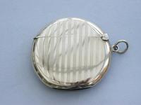 Edwardian 9 Carat Gold Circular Vesta Case (2 of 12) Edwardian 9 Carat Gold Circular Vesta Case (2 of 12)
