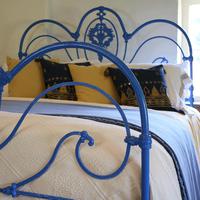 Blue Curly Iron Victorian Antique Bed (3 of 6) Blue Curly Iron Victorian Antique Bed (3 of 6)