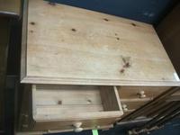 2 Over 3 Drawer Pine Chest of Drawers (2 of 2) 2 Over 3 Drawer Pine Chest of Drawers (2 of 2)