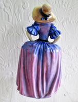 Vintage Royal Doulton English Porcelain Figurine ~ "Patricia" ~ HN 1431 (3 of 5) Vintage Royal Doulton English Porcelain Figurine ~ "Patricia" ~ HN 1431 (3 of 5)