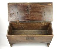 Small 17th Century Oak Plank Coffer (4 of 6) Small 17th Century Oak Plank Coffer (4 of 6)