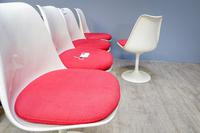 Tulip Chairs by Eero Saarinen (5) (3 of 6) Tulip Chairs by Eero Saarinen (5) (3 of 6)