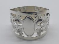 Pair of Silver Napkin Rings (6 of 7) Pair of Silver Napkin Rings (6 of 7)