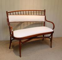 Bentwood Settee (3 of 8) Bentwood Settee (3 of 8)