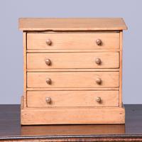 Apprentice’s Pine Chest of Drawers (3 of 4) Apprentice’s Pine Chest of Drawers (3 of 4)