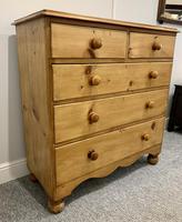 Antique Victorian Pine Chest of Drawers with Key (3 of 15) Antique Victorian Pine Chest of Drawers with Key (3 of 15)