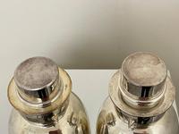 Pair of Decorative Art Deco Style Silver Snowmen Cocktail Shakers (3 of 42) Pair of Decorative Art Deco Style Silver Snowmen Cocktail Shakers (3 of 42)