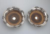 Pair Old Sheffield Plate / Fused Plate William IV Decanter Stands c.1830 (3 of 8) Pair Old Sheffield Plate / Fused Plate William IV Decanter Stands c.1830 (3 of 8)