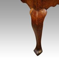 George III Oak Cabriole Leg Dresser (8 of 12) George III Oak Cabriole Leg Dresser (8 of 12)