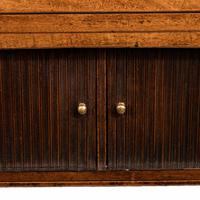 George III breakfront yew-wood inlaid mahogany sideboard (6 of 10) George III breakfront yew-wood inlaid mahogany sideboard (6 of 10)