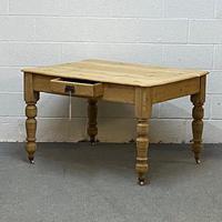 Antique Pine Table c.1910 (5 of 5) Antique Pine Table c.1910 (5 of 5)