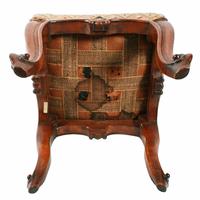 Victorian Walnut Cabriole Leg Stool (5 of 7) Victorian Walnut Cabriole Leg Stool (5 of 7)