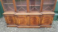 Quality Mahogany Breakfront Library Bookcase made by G T Rackstraw (4 of 6) Quality Mahogany Breakfront Library Bookcase made by G T Rackstraw (4 of 6)