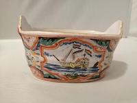 Incredible Quality 18th Century Dutch Delft doré Butter Tub (5 of 10) Incredible Quality 18th Century Dutch Delft doré Butter Tub (5 of 10)