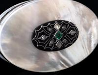 Art Deco Diamond and Emerald snuff box, 18ct gold, Mother of Pearl (12 of 14) Art Deco Diamond and Emerald snuff box, 18ct gold, Mother of Pearl (12 of 14)
