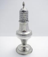 Rare Hester Bateman 1786 Solid Sterling Silver George III Antique Pepper Pot Sugar Caster Shaker. English Hallmarked 18th Century (2 of 7) Rare Hester Bateman 1786 Solid Sterling Silver George III Antique Pepper Pot Sugar Caster Shaker. English Hallmarked 18th Century (2 of 7)