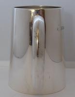 1913 Hallmarked Solid Silver 1/2 Pint Tankard Christening Mug 168g (6 of 10) 1913 Hallmarked Solid Silver 1/2 Pint Tankard Christening Mug 168g (6 of 10)