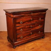 19th Century French Commode / Chest of Drawers in Mahogany (2 of 9) 19th Century French Commode / Chest of Drawers in Mahogany (2 of 9)