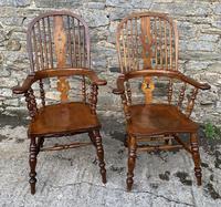 Pair of Antique Broad Arm Windsor Chairs (6 of 28) Pair of Antique Broad Arm Windsor Chairs (6 of 28)