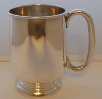 Viners 1960 Half 1/2 Pint Hallmarked Solid Silver Tankard Christening Mug 194g (4 of 10) Viners 1960 Half 1/2 Pint Hallmarked Solid Silver Tankard Christening Mug 194g (4 of 10)