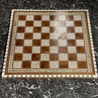 Rosewood bone and mother of Pearl chess board (6 of 7) Rosewood bone and mother of Pearl chess board (6 of 7)