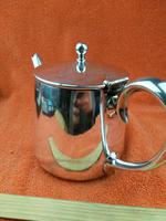 Silver Plate Sheffield Teapot - Gladwin Ltd c.1930 (9 of 10) Silver Plate Sheffield Teapot - Gladwin Ltd c.1930 (9 of 10)