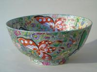 Antique Chinese Porcelain Bowl with Butterflies Famille Rose (9 of 12) Antique Chinese Porcelain Bowl with Butterflies Famille Rose (9 of 12)