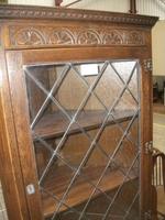 Carved Oak Lead Glazed Corner Cabinet (2 of 3) Carved Oak Lead Glazed Corner Cabinet (2 of 3)