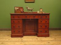 Victorian Antique Pedestal Desk, Hobbs & Co London (23 of 24) Victorian Antique Pedestal Desk, Hobbs & Co London (23 of 24)