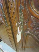 French 19th Century Oak Armoire (6 of 8) French 19th Century Oak Armoire (6 of 8)