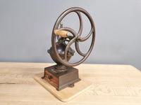 "Elma" Counter Top Coffee Grinder "Elma" Counter Top Coffee Grinder