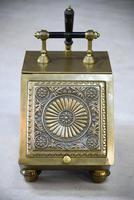 Henry Loveridge Arts & Crafts Brass Coal Scuttle (11 of 15) Henry Loveridge Arts & Crafts Brass Coal Scuttle (11 of 15)