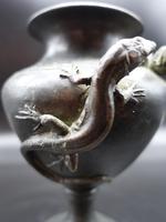 Finely Cast Late 19th Century Meiji Japanese Bronze Vase (7 of 8) Finely Cast Late 19th Century Meiji Japanese Bronze Vase (7 of 8)